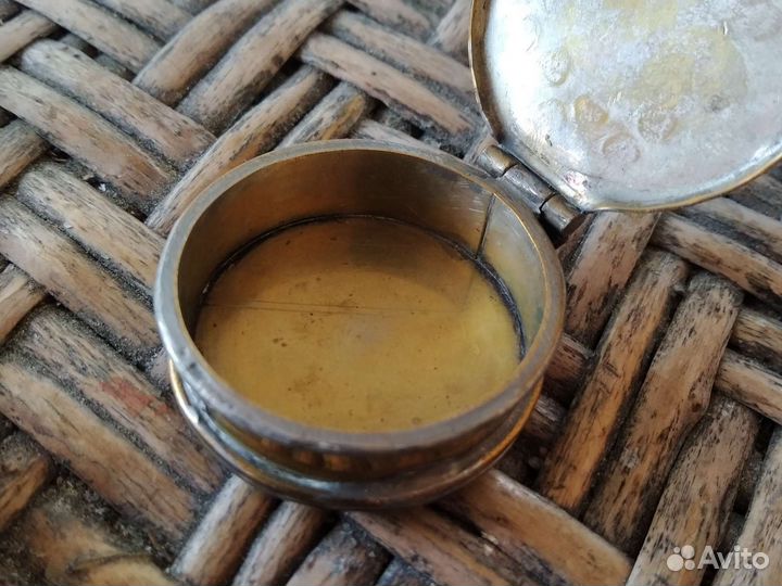 Старинная шкатулка таблетница Англия