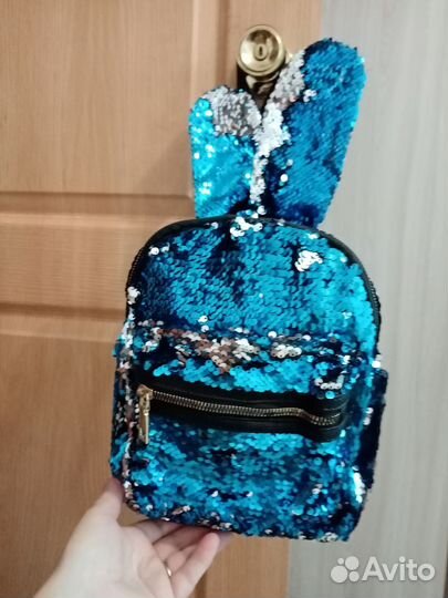 Рюкзак с пайетками