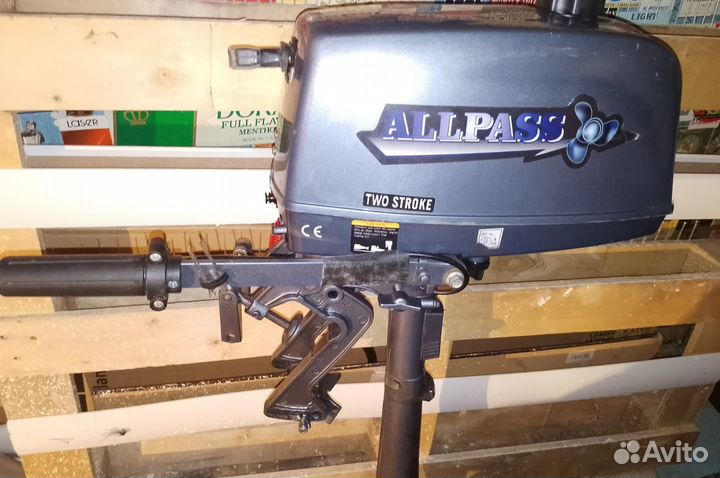 Лодочный мотор 2.6 л.с
