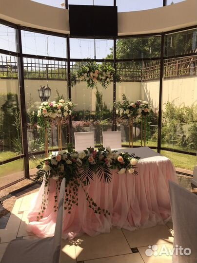 Формление свадебного зала