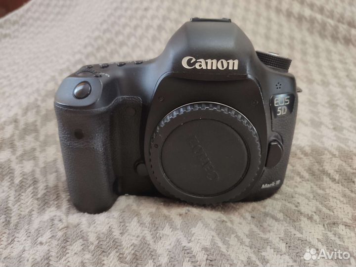 Canon 5D mark 3 iii (body)