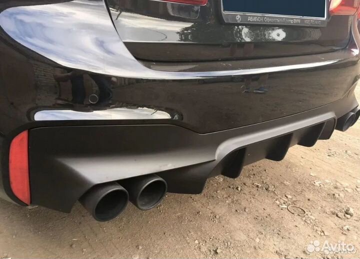 Диффузор заднего бампера BMW G30 в стиле М5