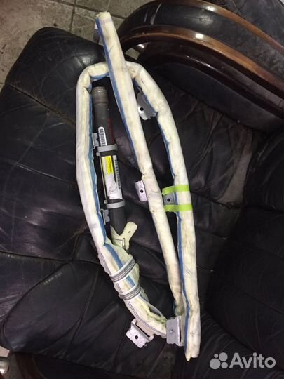 Боковая подушка безопасности Toyota Venza