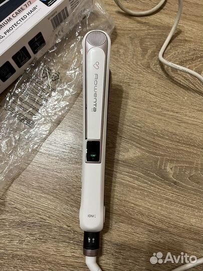 Выпрямитель для волос rowenta