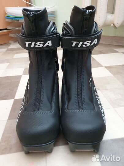 Лыжные ботинки коньковые 38 размер