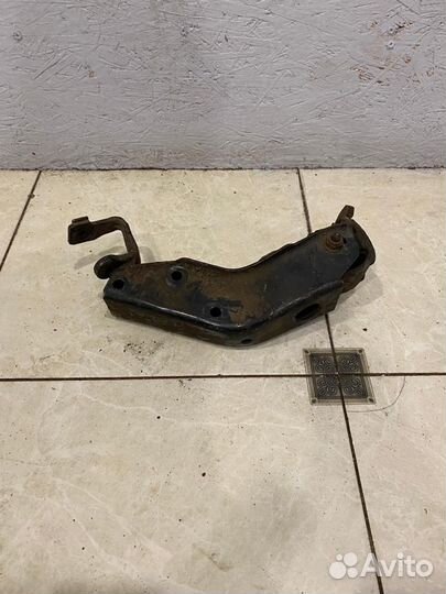 Кронштейн кпп задний Daewoo nexia