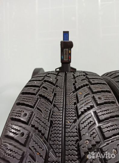 Kumho I'Zen RV Stud KC16 225/60 R17