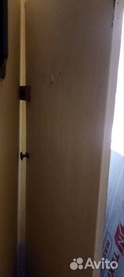 Дверь входная деревянная