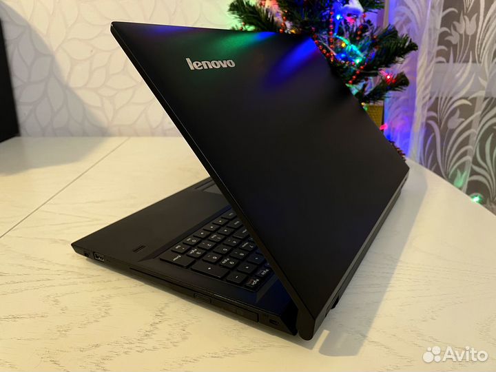 Мощный Lenovo 15 для работы