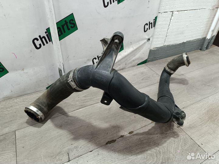 Патрубок интеркуллера для 1.8 CJS Skoda Octavia A7