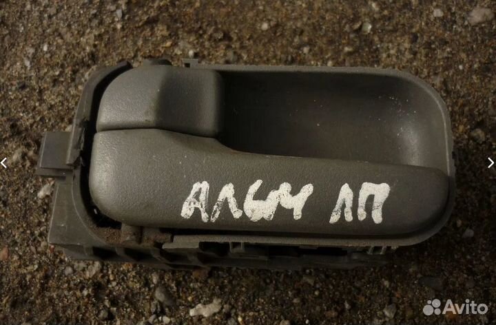 Внутренние ручки двери Ниссан Альмера Классик