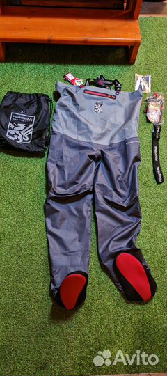 Гидрокостюм