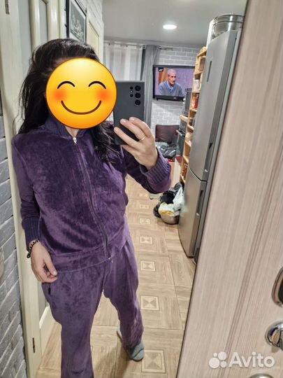 Спортивный костюм женский