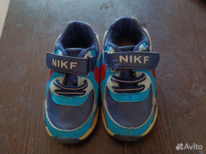 Кроссовки nike