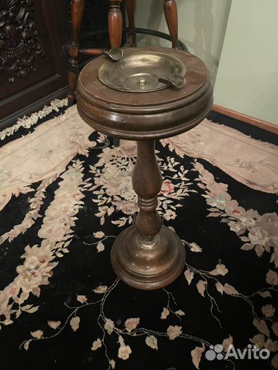 Пепельница напольная деревянная