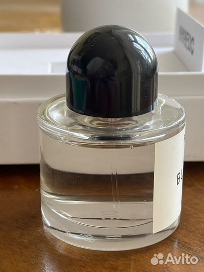 Парфюм byredo blanche