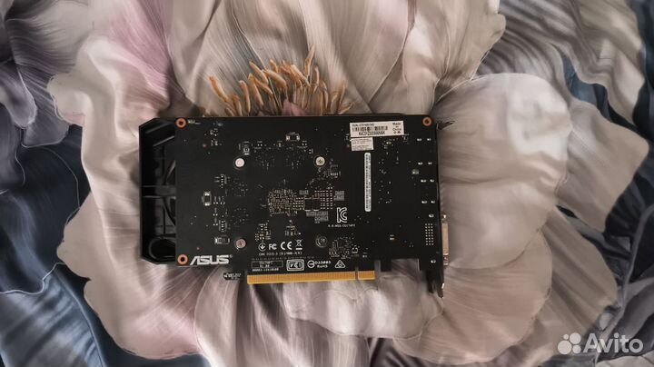 Asus GeForce GTX 1650 Dual EVO OC Edition