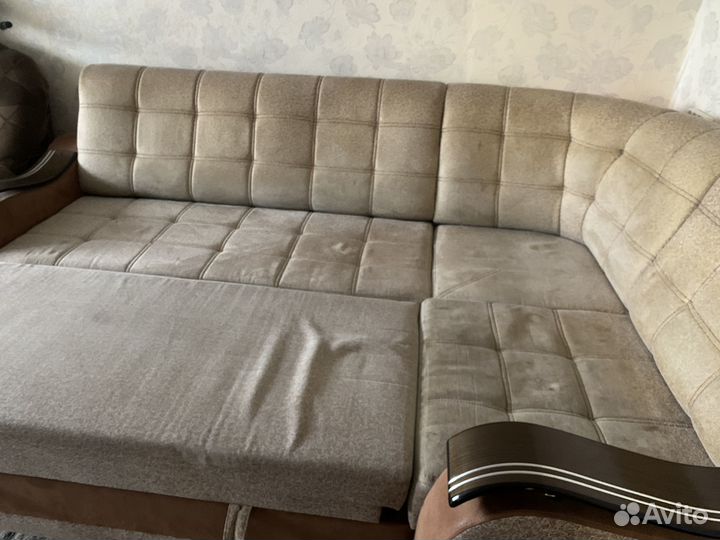 Угловой диван бу