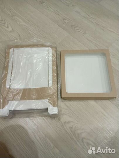 Крафт коробка 26*26*4