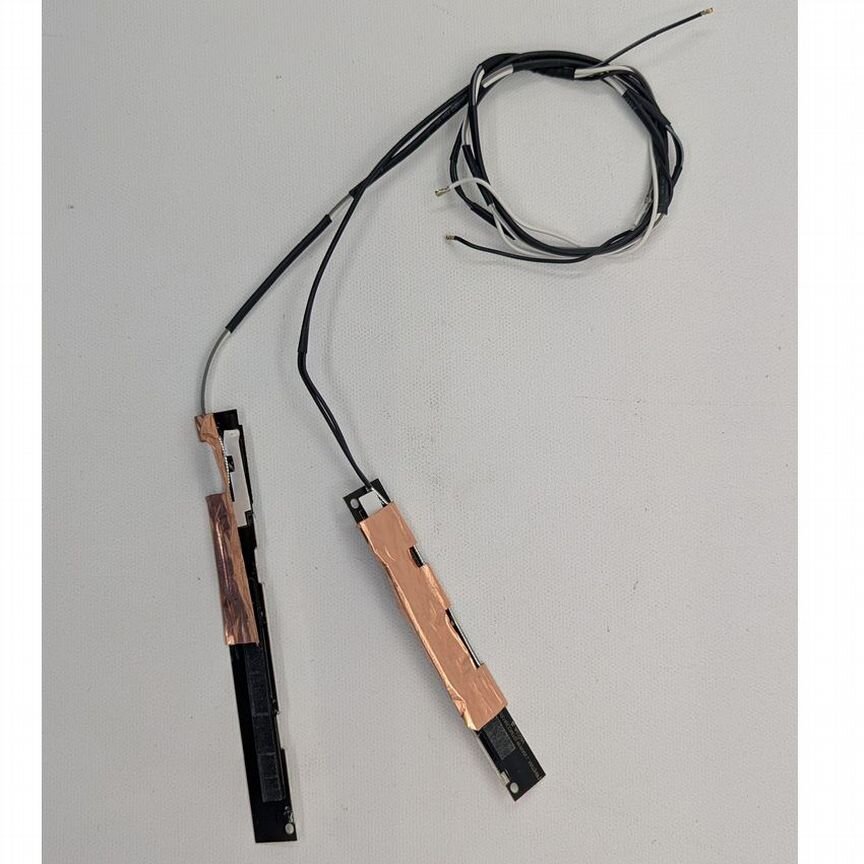 [DC33001WZ3L] Антенны Wi-Fi A166p4, Dc33001wz3l, Dell Latitude E