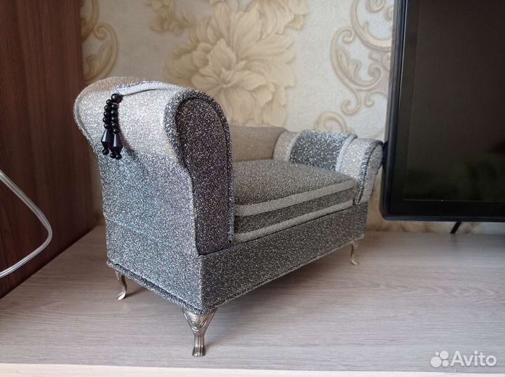 Шкатулка Диван для украшений