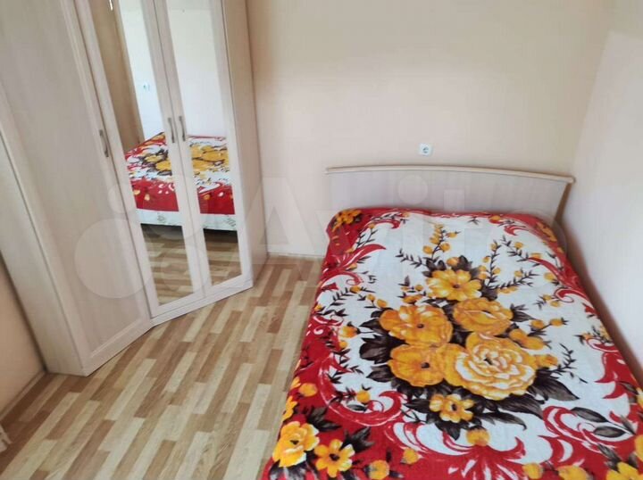 Комната 11 м² в 2-к., 2/2 эт.