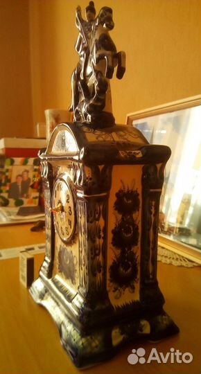 Фарфор часы Гжель Георгий Победоносец