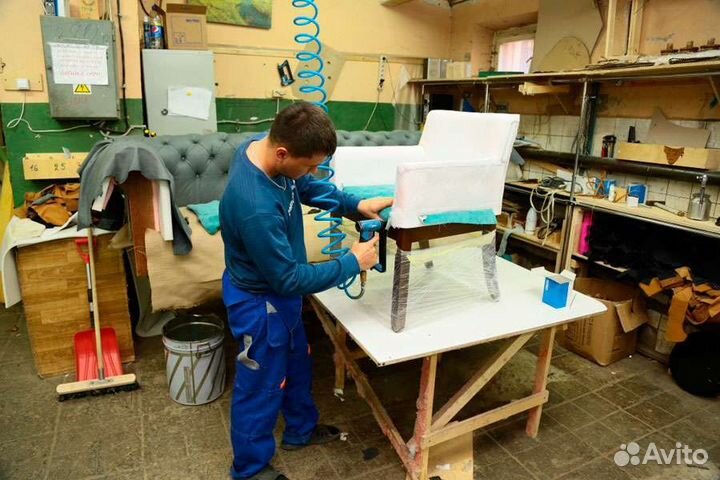 Разнорабочий ученик мастера обивки мягкой мебели