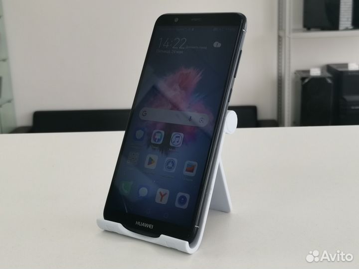 HUAWEI P Smart, 3/32 ГБ