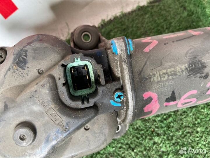 Мотор дворников Nissan Avenir venw11 SR20 2002