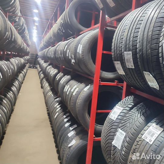 Dunlop SP Sport Maxx 235/45 R20 94W