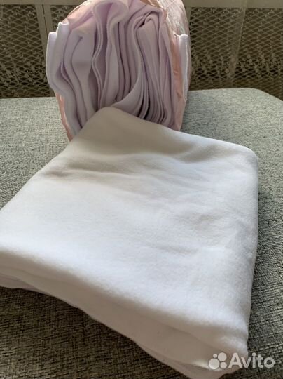 Белый флисовый плед