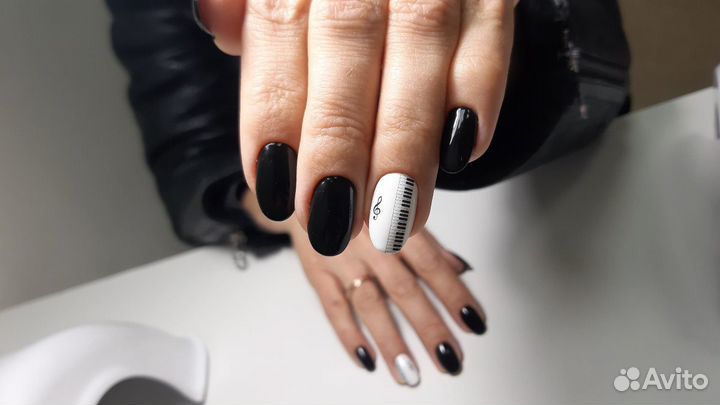 Маникюр + гель-лак