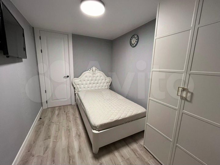 2-к. квартира, 42 м², 5/9 эт.