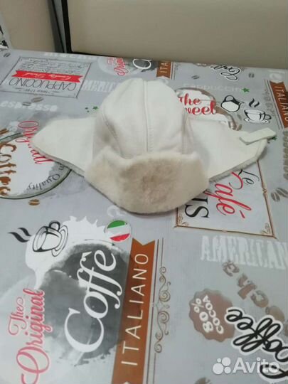 Шапки зимние на мальчика 6-12м, и 1-2г