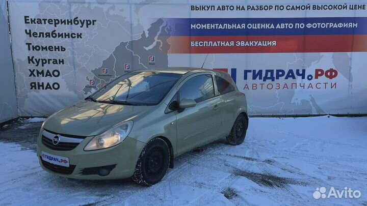 Воздухозаборник Opel Corsa D 13202063