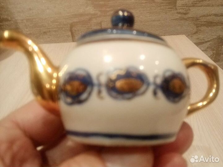 Чайник маленький старая Гжель