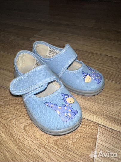 Обувь для садика