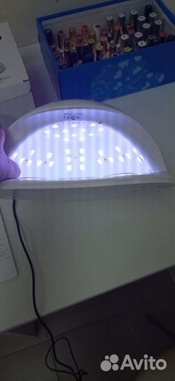 Лампа для ногтей