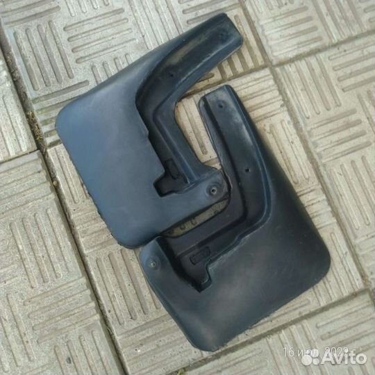 Передние брызговики Киа rio