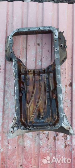 Поддон на Mercedes m273