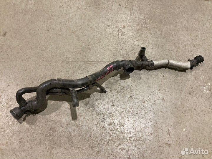 Патрубок охлаждения Volkswagen Passat B6 BWA 2006