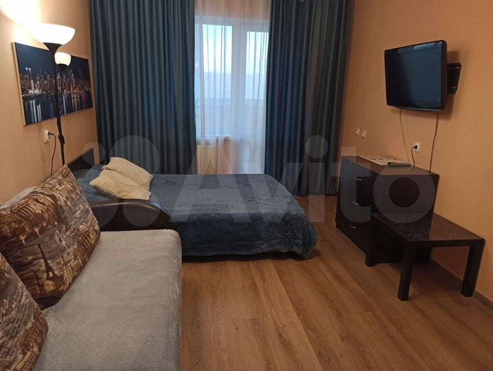 1-к. квартира, 37 м², 8/10 эт.