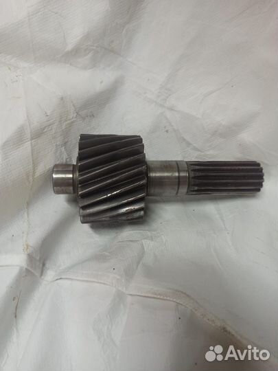 Вал коробки брп