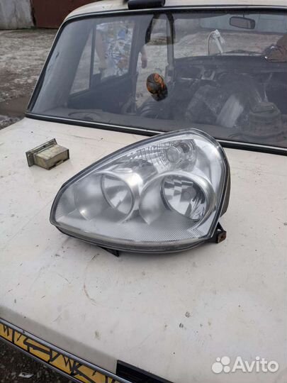 Фара левая приора