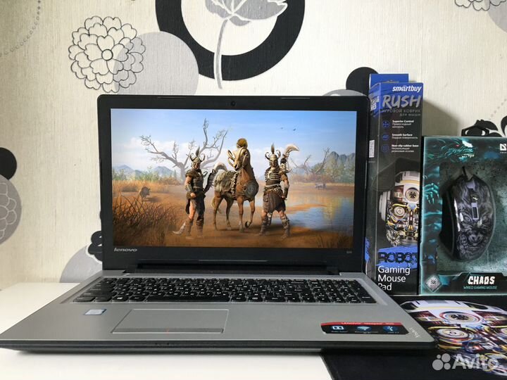 Игровой Lenovo Core i3 6006U/8GB RAM/RadeonR5 M440