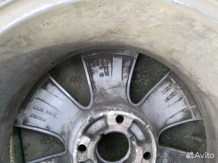 Диск R 16 Peugeot. 1 штука