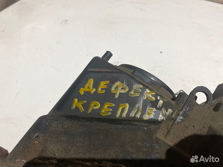 Фара левая Volkswagen Passat B5 1996-2000