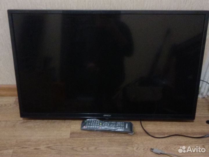 Телевизор диагональ 81см