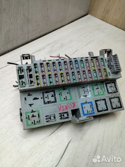 Блок предохранителей Opel Corsa B Опель корса б